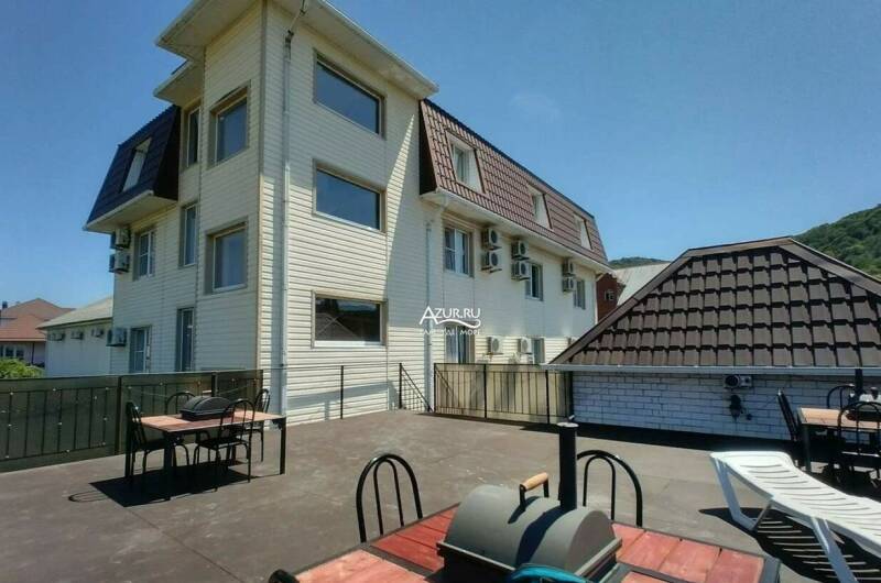 Изображение гостиницы "Гостевой дом «Versailles»" #1