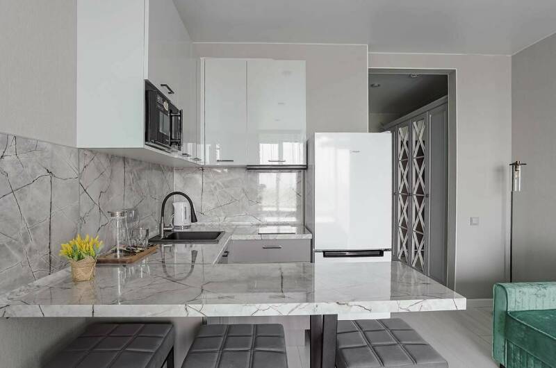 Изображение Изображение квартиры &quot;Апартаменты «Золотой Песок» вид на город&quot; #9 #7