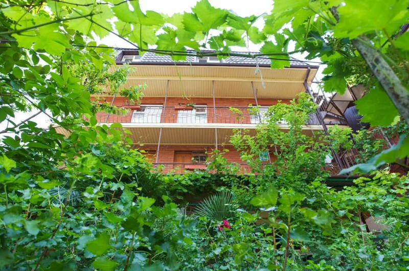 Изображение Изображение гостиницы &quot;Частный сектор «Севастопольская 1»&quot; #3 #1