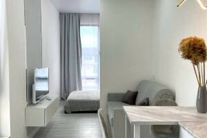 Изображение Роскошная студия с видом на море #7