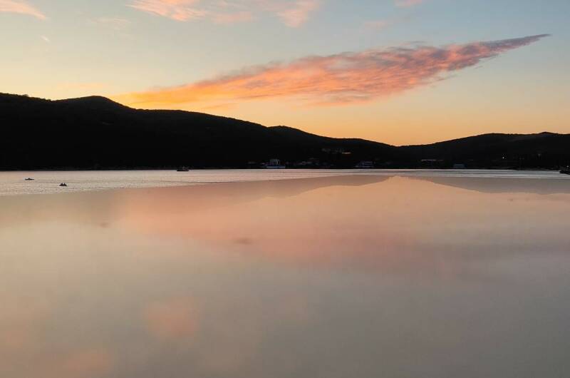 Изображение Изображение коттеджа "Деревянный домик у озера Абрау" #7 #5