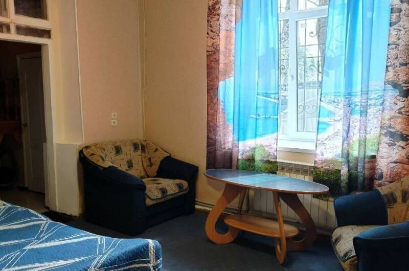 Изображение Изображение квартиры / апартамента "Однокомнатная квартира с двором и парковкой" #7 #5